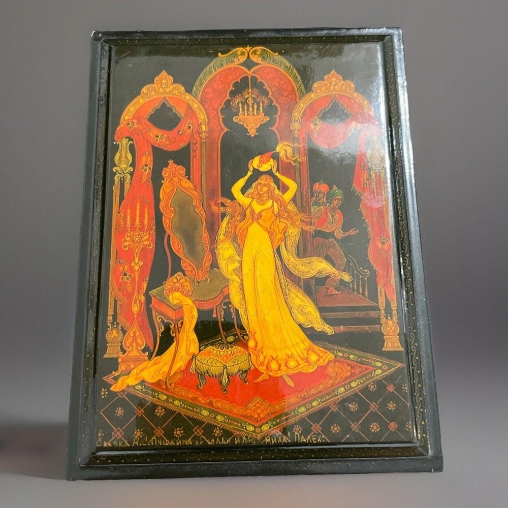 RARE Signed Palekh Russian‎ Lacquer Box Tsar Saltan Pushkin Hand Painted Art